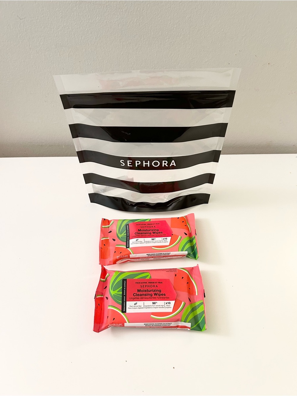 🌸SEPHORA COLLECTION Moisturizing Cleansing Wipes Watermelon Mini x 2 with Pouch